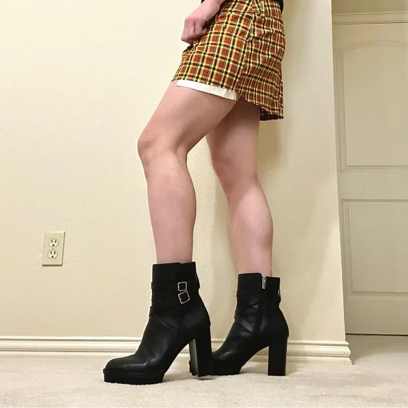 Vince Camuto Elison Luge Sole Bootie - Picture 3 of 15